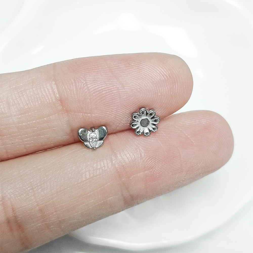 Flower Labret Piercing Butterf - Tragus Flat Back のレビューと価格