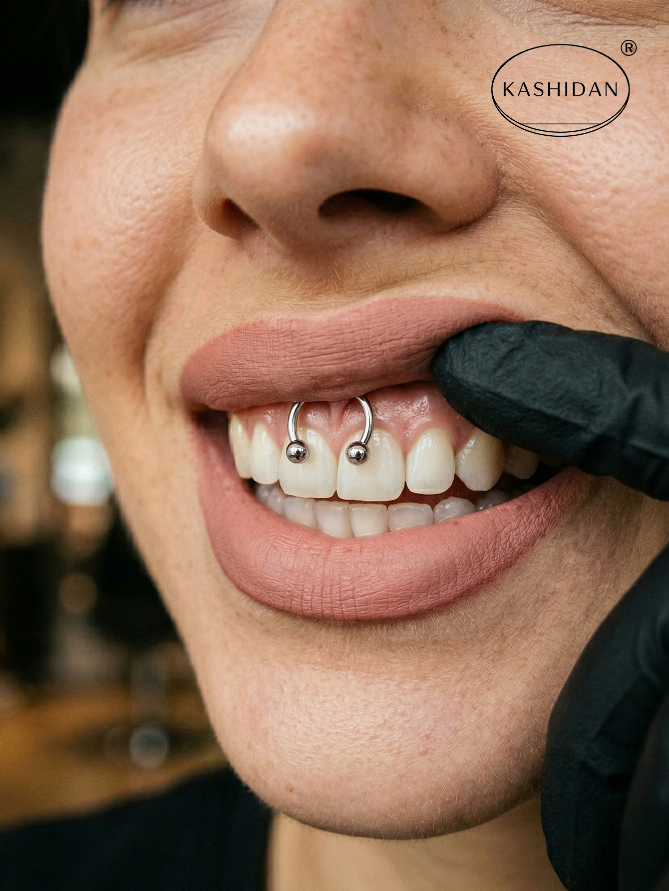 Stainless steel seamless hinge - Clicker Ring Seamless のレビューと価格