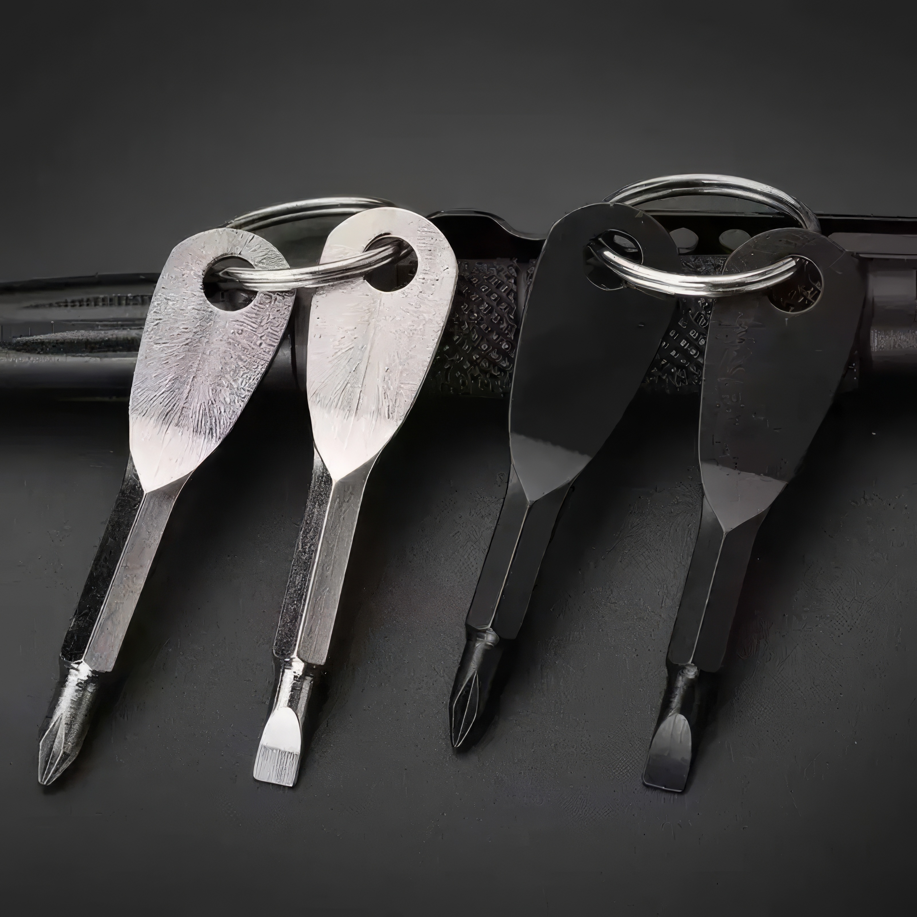 2 Keychain Screwdrivers in Bla - Body Jewelry Repair のレビューと価格
