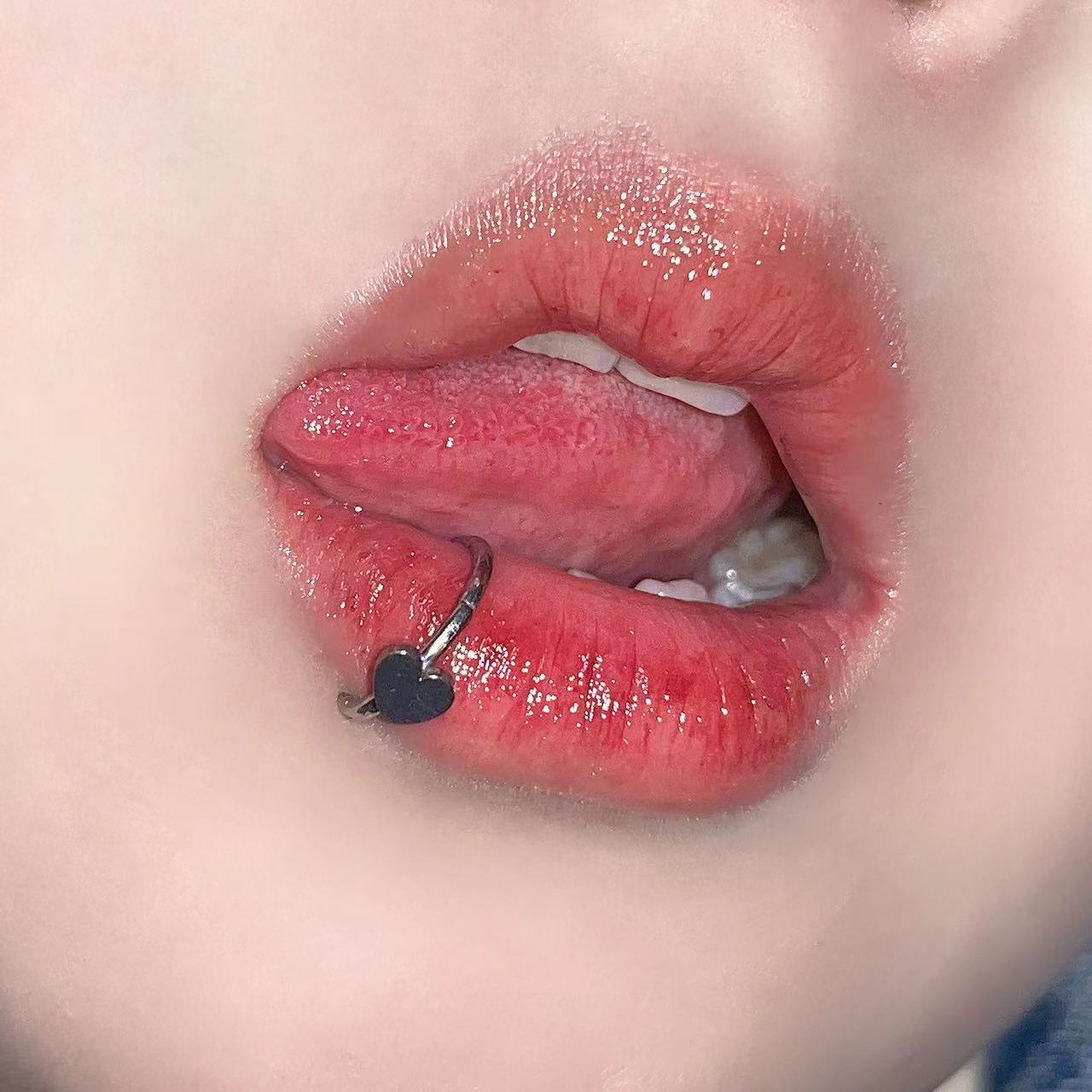 Stainless Steel Lip Ring Hinge - Body Jewelry Vertical Labret のレビューと価格